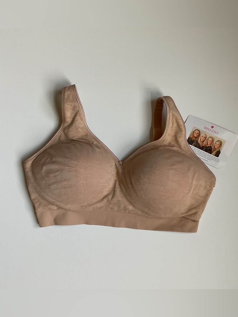 Breezies Women’s Bra 40D Seamless Floral Jacquard Wire free Bra